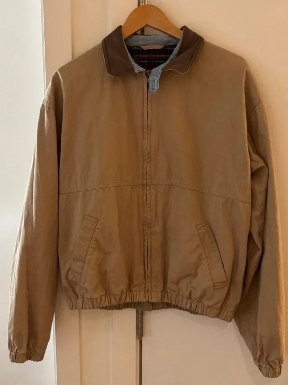 GANT BEIGE WIND BREAKER SHORT JACKET size SMALL